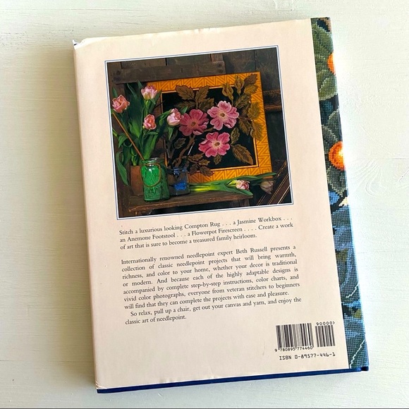 Pattern book, traditional needlepoint - Picture 3 of 5